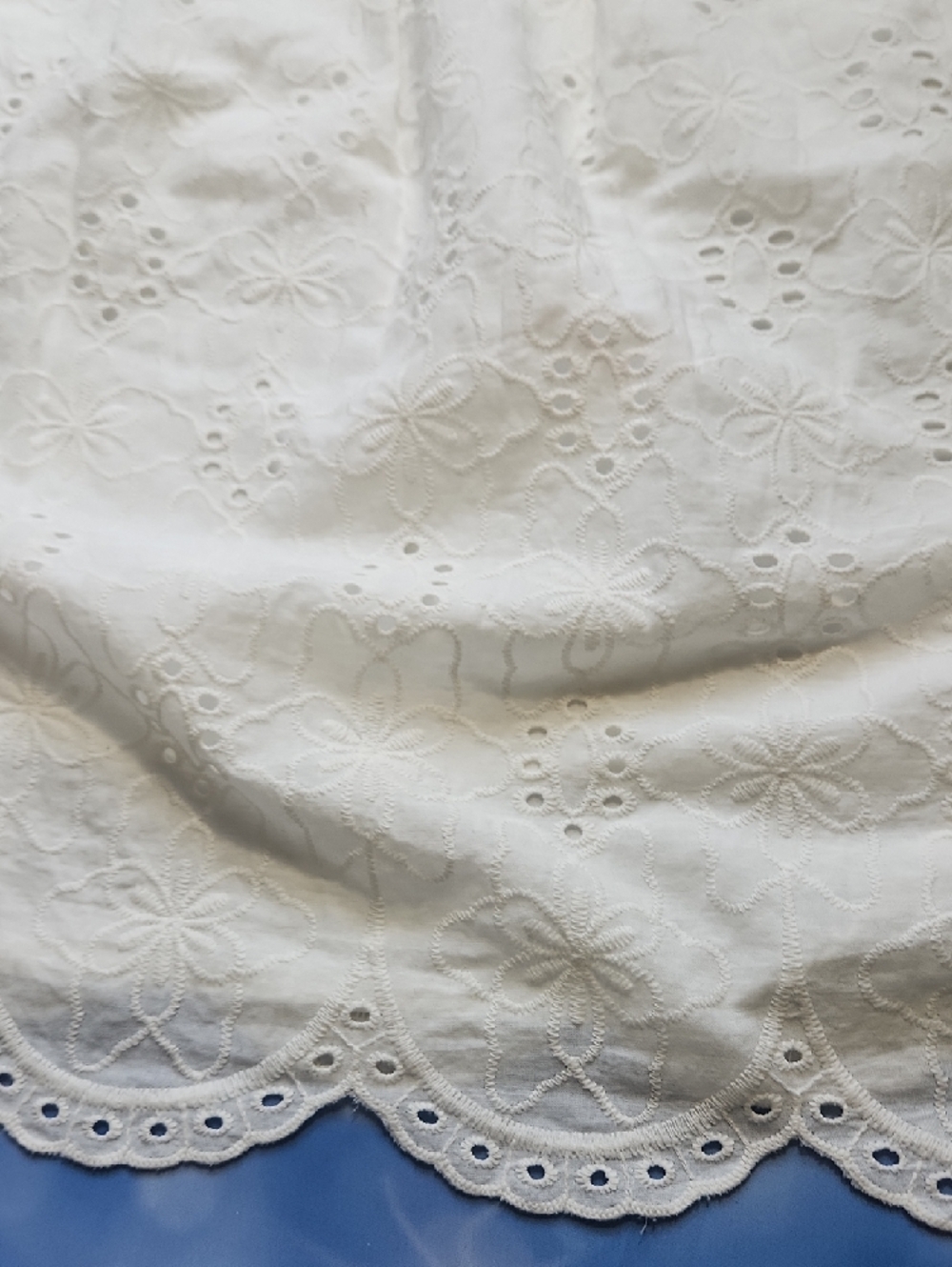 White Eyelet Lace Cap Sleeves Womans Blouse NWOT - Picture 5 of 9